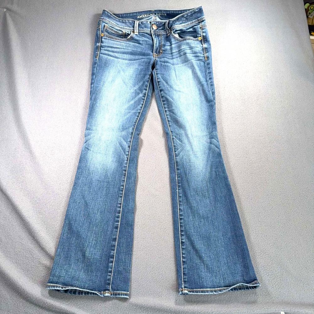 American Eagle Kick Boot Jeans Womens 6 Regular Medium Wash Stretch Denim Y2K - Picture 1 of 10